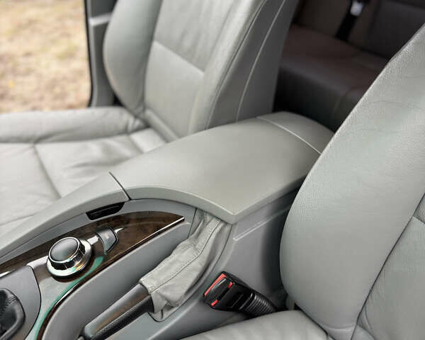 Коричневый БМВ 5 Серия, объемом двигателя 2.5 л и пробегом 275 тыс. км за 7850 $, фото 64 на Automoto.ua