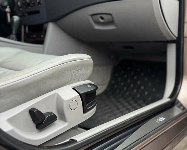 Коричневый БМВ 5 Серия, объемом двигателя 2.5 л и пробегом 275 тыс. км за 7850 $, фото 48 на Automoto.ua