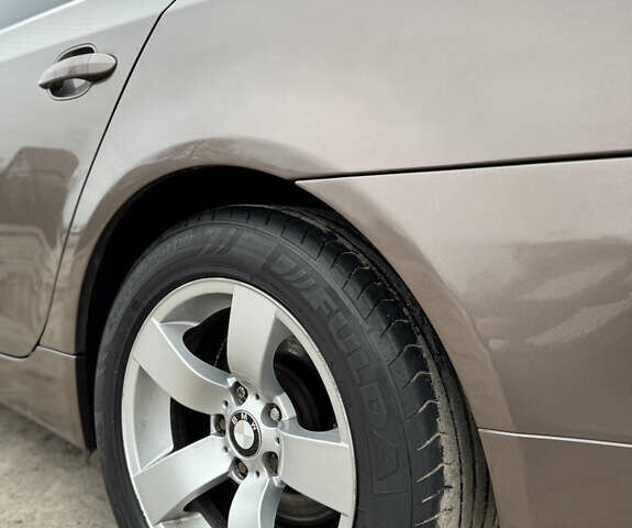 Коричневый БМВ 5 Серия, объемом двигателя 2.5 л и пробегом 275 тыс. км за 7850 $, фото 17 на Automoto.ua