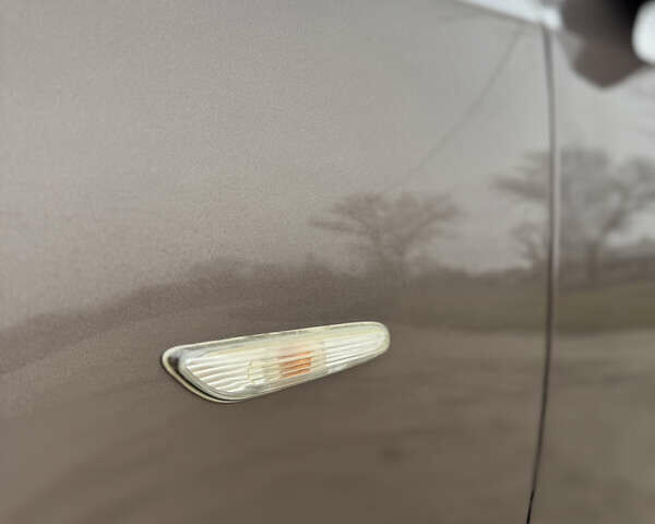 Коричневый БМВ 5 Серия, объемом двигателя 2.5 л и пробегом 275 тыс. км за 7850 $, фото 19 на Automoto.ua