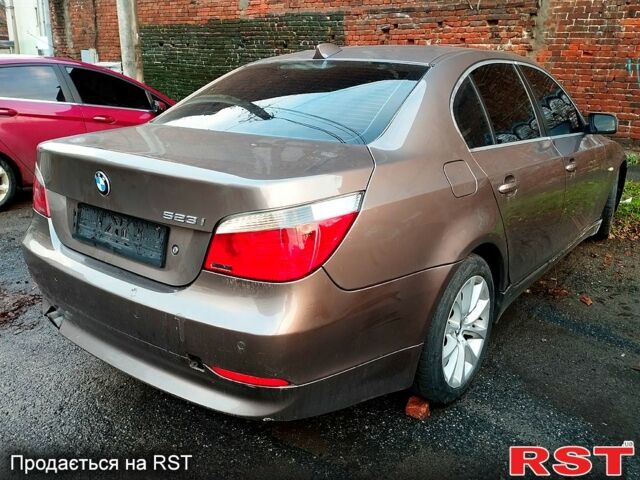 Коричневый БМВ 5 Серия, объемом двигателя 2.5 л и пробегом 400 тыс. км за 4000 $, фото 4 на Automoto.ua