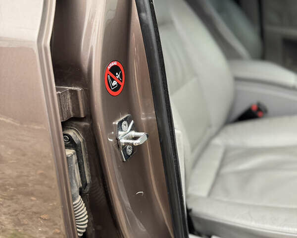 Коричневый БМВ 5 Серия, объемом двигателя 2.5 л и пробегом 275 тыс. км за 7850 $, фото 37 на Automoto.ua