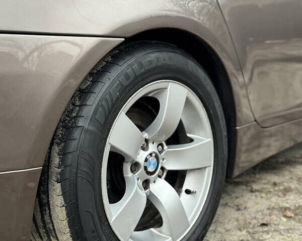 Коричневый БМВ 5 Серия, объемом двигателя 2.5 л и пробегом 275 тыс. км за 7850 $, фото 22 на Automoto.ua