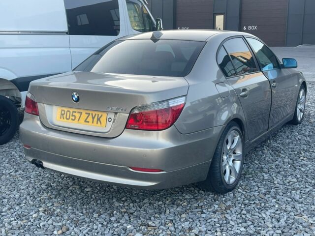 Коричневий БМВ 5 Серія, об'ємом двигуна 3 л та пробігом 270 тис. км за 5197 $, фото 4 на Automoto.ua