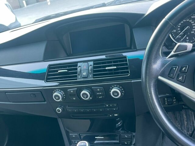 Коричневий БМВ 5 Серія, об'ємом двигуна 3 л та пробігом 270 тис. км за 5197 $, фото 7 на Automoto.ua