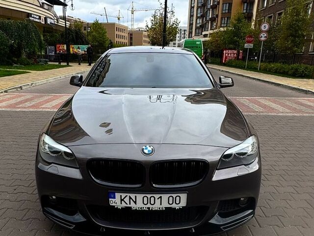 Коричневий БМВ 5 Серія, об'ємом двигуна 3 л та пробігом 199 тис. км за 13000 $, фото 6 на Automoto.ua