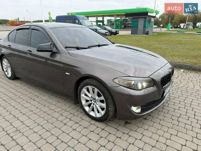 Коричневый БМВ 5 Серия, объемом двигателя 2 л и пробегом 304 тыс. км за 11500 $, фото 4 на Automoto.ua