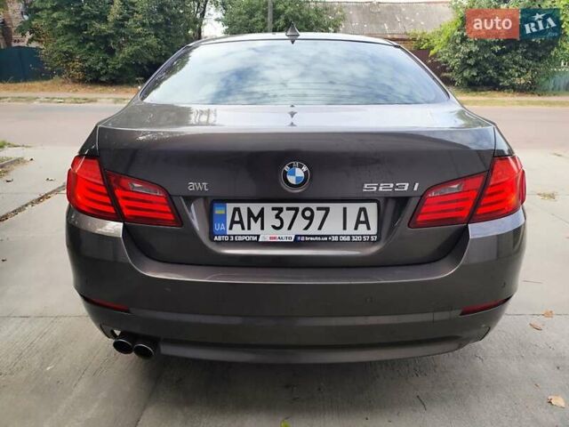 Коричневый БМВ 5 Серия, объемом двигателя 2.5 л и пробегом 206 тыс. км за 11999 $, фото 16 на Automoto.ua