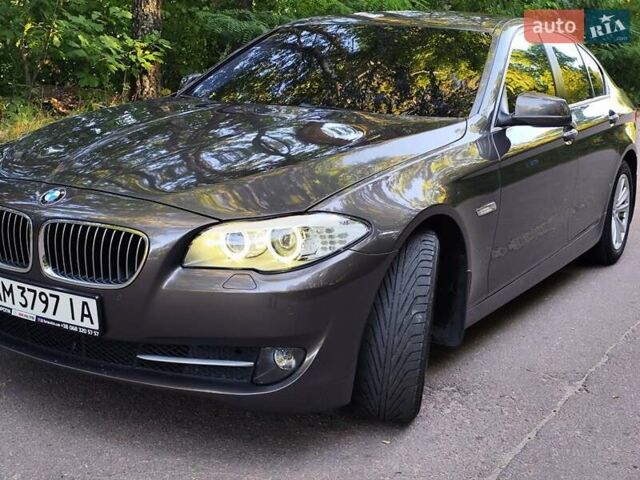 Коричневый БМВ 5 Серия, объемом двигателя 2.5 л и пробегом 206 тыс. км за 11999 $, фото 1 на Automoto.ua