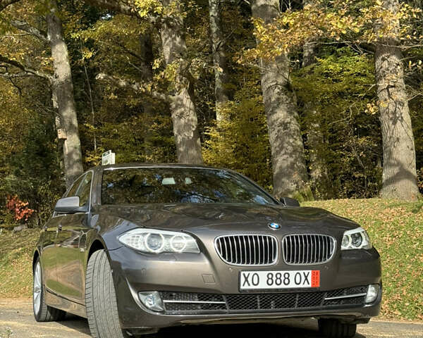 Коричневый БМВ 5 Серия, объемом двигателя 3 л и пробегом 265 тыс. км за 16000 $, фото 8 на Automoto.ua