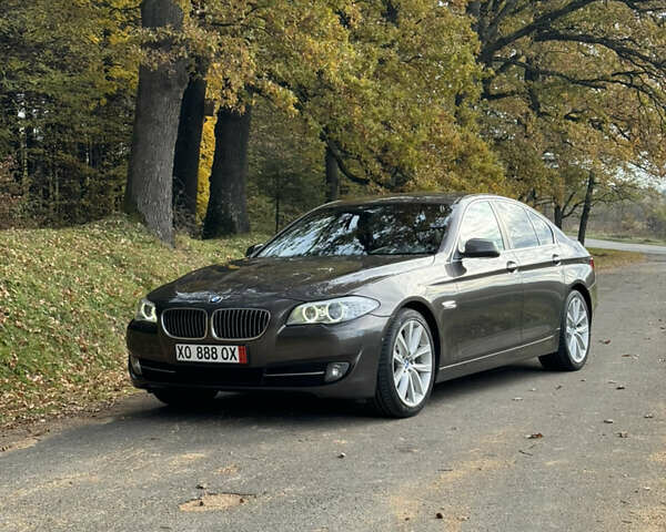 Коричневый БМВ 5 Серия, объемом двигателя 3 л и пробегом 265 тыс. км за 16000 $, фото 3 на Automoto.ua