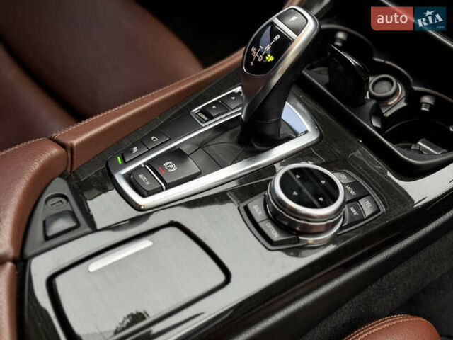 Коричневый БМВ 5 Серия, объемом двигателя 3 л и пробегом 230 тыс. км за 14250 $, фото 70 на Automoto.ua