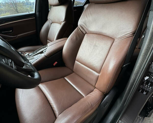 Коричневый БМВ 5 Серия, объемом двигателя 3 л и пробегом 265 тыс. км за 16000 $, фото 36 на Automoto.ua