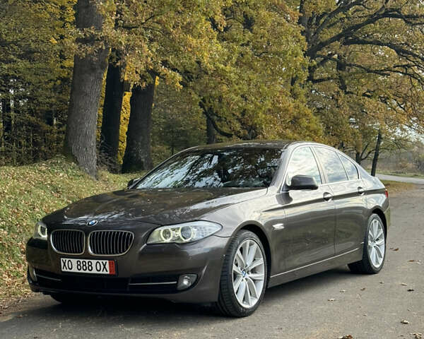 Коричневый БМВ 5 Серия, объемом двигателя 3 л и пробегом 265 тыс. км за 16000 $, фото 2 на Automoto.ua