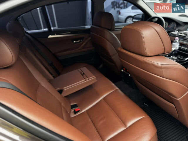 Коричневый БМВ 5 Серия, объемом двигателя 3 л и пробегом 230 тыс. км за 14250 $, фото 60 на Automoto.ua