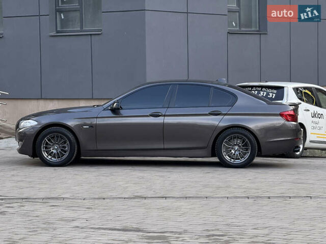 Коричневый БМВ 5 Серия, объемом двигателя 2 л и пробегом 245 тыс. км за 12300 $, фото 3 на Automoto.ua