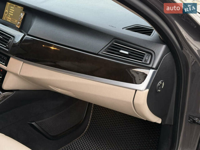Коричневый БМВ 5 Серия, объемом двигателя 2 л и пробегом 245 тыс. км за 11700 $, фото 18 на Automoto.ua