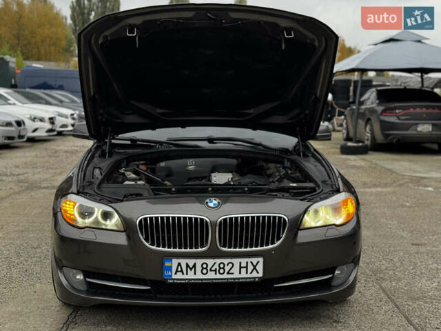 БМВ 5 Серия 2012 в Житомире на Automoto.ua Коричневый БМВ 5 Серия, объемом двигателя 2 л и пробегом 228 тыс. км за 12999 $, фото 50 на Automoto.ua