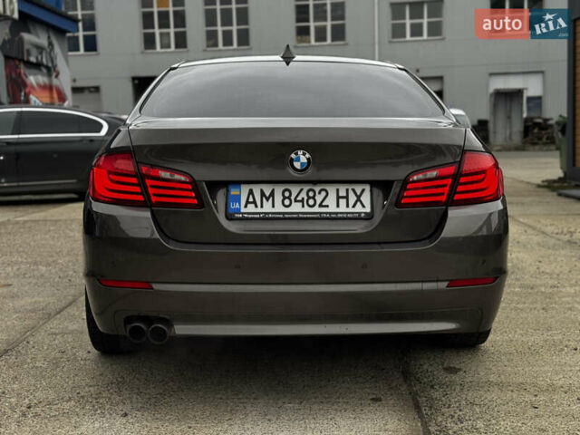 БМВ 5 Серия 2012 в Житомире на Automoto.ua Коричневый БМВ 5 Серия, объемом двигателя 2 л и пробегом 228 тыс. км за 12999 $, фото 5 на Automoto.ua