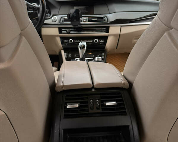 Коричневый БМВ 5 Серия, объемом двигателя 2 л и пробегом 173 тыс. км за 14700 $, фото 17 на Automoto.ua