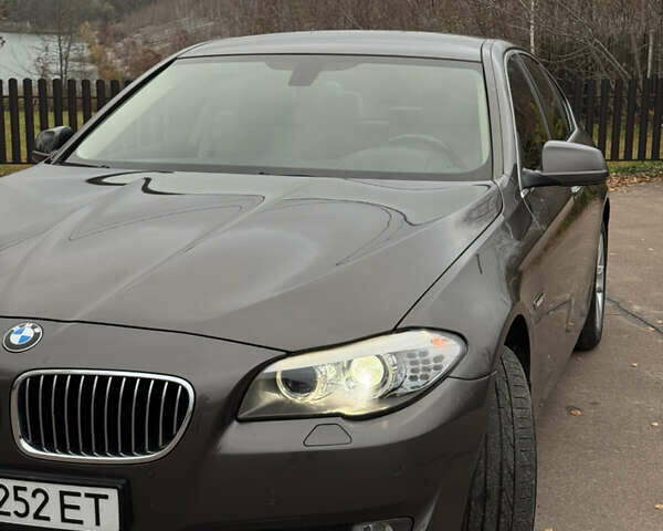 Коричневый БМВ 5 Серия, объемом двигателя 2 л и пробегом 173 тыс. км за 14700 $, фото 3 на Automoto.ua