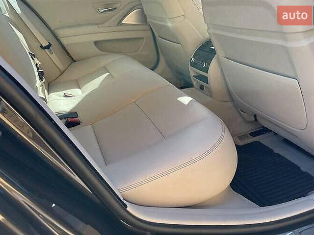 Коричневый БМВ 5 Серия, объемом двигателя 2.99 л и пробегом 302 тыс. км за 18250 $, фото 18 на Automoto.ua