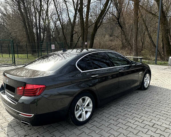 Коричневый БМВ 5 Серия, объемом двигателя 2.99 л и пробегом 302 тыс. км за 18250 $, фото 25 на Automoto.ua