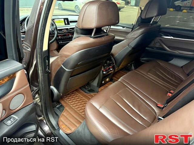 Коричневый БМВ 5 Серия, объемом двигателя 3 л и пробегом 150 тыс. км за 23500 $, фото 7 на Automoto.ua