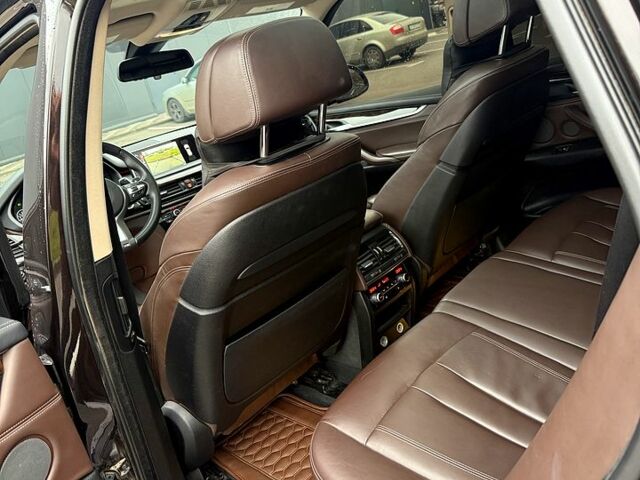 Коричневый БМВ 5 Серия, объемом двигателя 3 л и пробегом 150 тыс. км за 23500 $, фото 9 на Automoto.ua