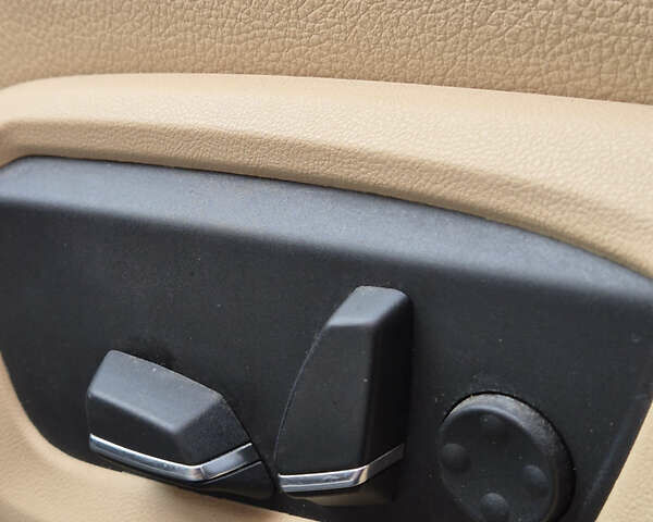 БМВ 5 Серия 2015 в Остоге на Automoto.ua Коричневый БМВ 5 Серия, объемом двигателя 2 л и пробегом 255 тыс. км за 11999 $, фото 38 на Automoto.ua