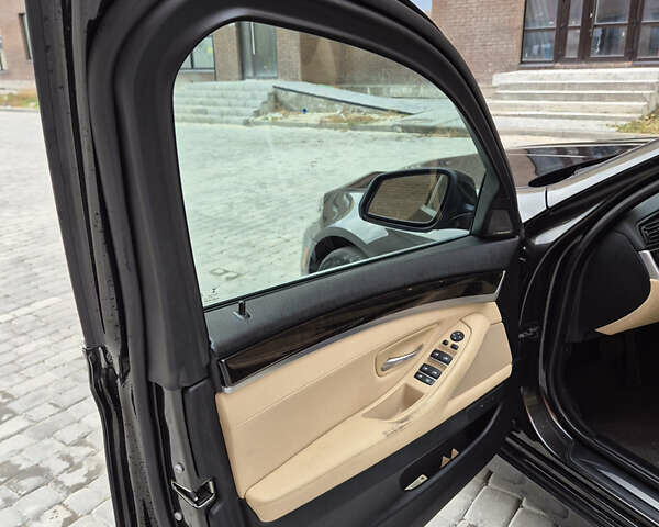 БМВ 5 Серия 2015 в Остоге на Automoto.ua Коричневый БМВ 5 Серия, объемом двигателя 2 л и пробегом 255 тыс. км за 11999 $, фото 33 на Automoto.ua