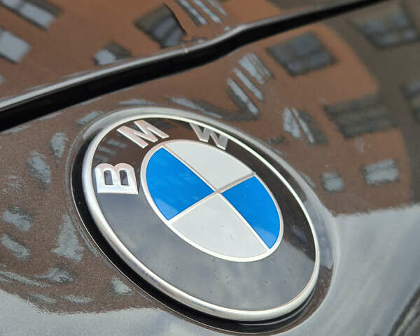 БМВ 5 Серия 2015 в Остоге на Automoto.ua Коричневый БМВ 5 Серия, объемом двигателя 2 л и пробегом 255 тыс. км за 11999 $, фото 12 на Automoto.ua