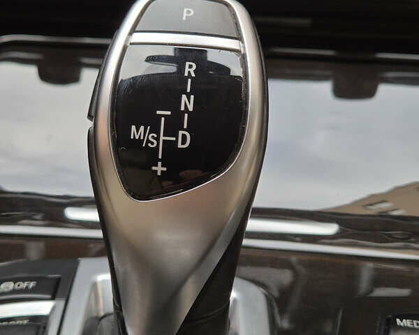 БМВ 5 Серия 2015 в Остоге на Automoto.ua Коричневый БМВ 5 Серия, объемом двигателя 2 л и пробегом 255 тыс. км за 11999 $, фото 55 на Automoto.ua