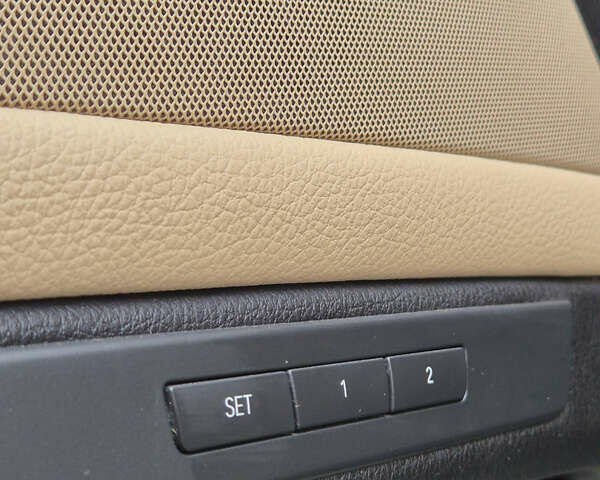 БМВ 5 Серия 2015 в Остоге на Automoto.ua Коричневый БМВ 5 Серия, объемом двигателя 2 л и пробегом 255 тыс. км за 11999 $, фото 39 на Automoto.ua