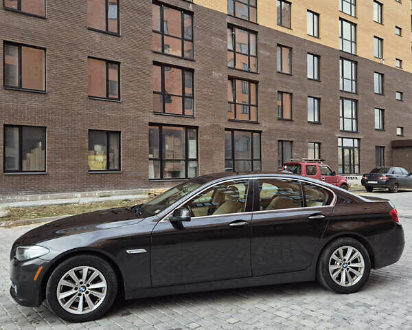 БМВ 5 Серия 2015 в Остоге на Automoto.ua Коричневый БМВ 5 Серия, объемом двигателя 2 л и пробегом 255 тыс. км за 11999 $, фото 3 на Automoto.ua