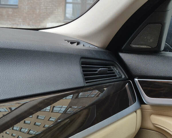 БМВ 5 Серия 2015 в Остоге на Automoto.ua Коричневый БМВ 5 Серия, объемом двигателя 2 л и пробегом 255 тыс. км за 11999 $, фото 58 на Automoto.ua