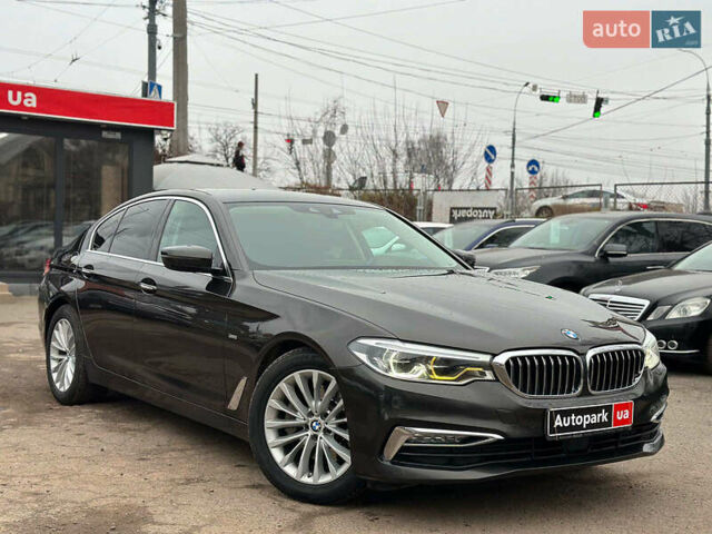 Коричневый БМВ 5 Серия, объемом двигателя 3 л и пробегом 167 тыс. км за 29990 $, фото 11 на Automoto.ua