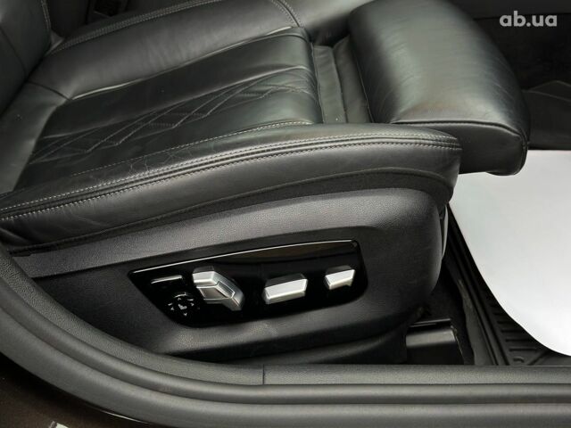 Коричневий БМВ 5 Серія, об'ємом двигуна 3 л та пробігом 167 тис. км за 29990 $, фото 49 на Automoto.ua