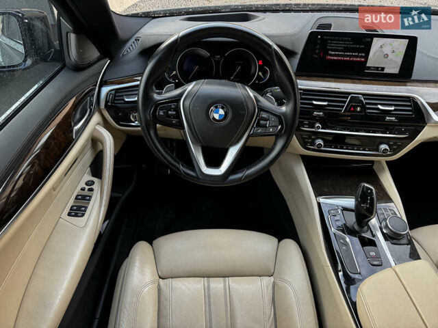 Коричневий БМВ 5 Серія, об'ємом двигуна 3 л та пробігом 133 тис. км за 32900 $, фото 29 на Automoto.ua