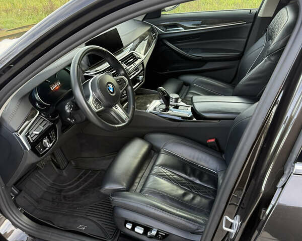 Коричневий БМВ 5 Серія, об'ємом двигуна 2.99 л та пробігом 154 тис. км за 38000 $, фото 8 на Automoto.ua