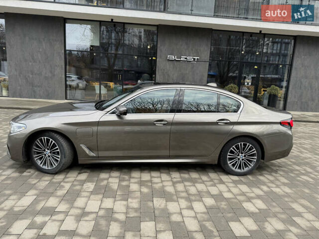 Коричневый БМВ 5 Серия, объемом двигателя 2 л и пробегом 147 тыс. км за 33000 $, фото 3 на Automoto.ua