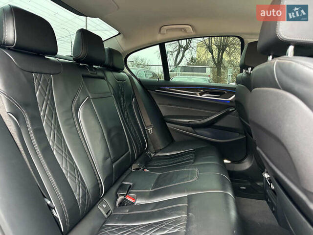 Коричневый БМВ 5 Серия, объемом двигателя 3 л и пробегом 167 тыс. км за 29990 $, фото 45 на Automoto.ua