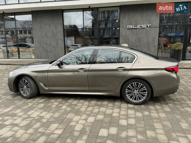 Коричневый БМВ 5 Серия, объемом двигателя 2 л и пробегом 147 тыс. км за 33000 $, фото 5 на Automoto.ua