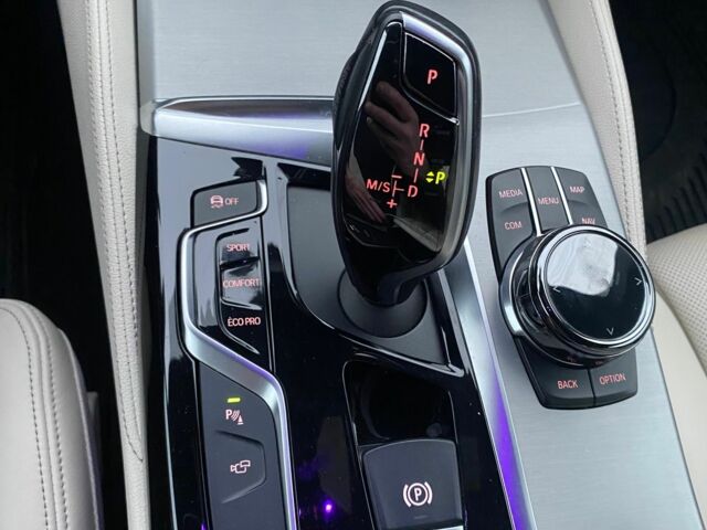 Коричневий БМВ 5 Серія, об'ємом двигуна 3 л та пробігом 206 тис. км за 43000 $, фото 15 на Automoto.ua