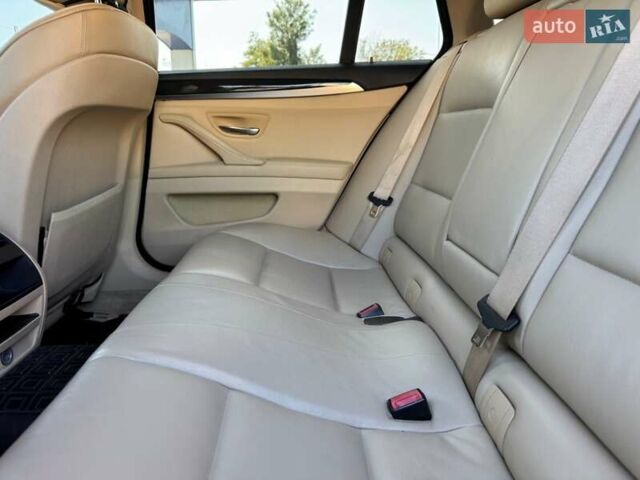 Коричневый БМВ 5 Серия, объемом двигателя 3 л и пробегом 235 тыс. км за 15500 $, фото 69 на Automoto.ua