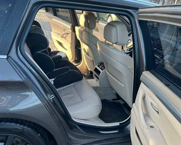 Коричневый БМВ 5 Серия, объемом двигателя 2.99 л и пробегом 357 тыс. км за 13950 $, фото 10 на Automoto.ua