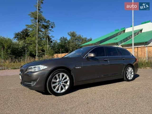 Коричневый БМВ 5 Серия, объемом двигателя 3 л и пробегом 235 тыс. км за 15500 $, фото 8 на Automoto.ua