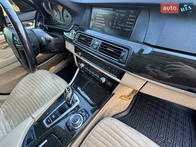 Коричневый БМВ 5 Серия, объемом двигателя 3 л и пробегом 235 тыс. км за 15500 $, фото 94 на Automoto.ua