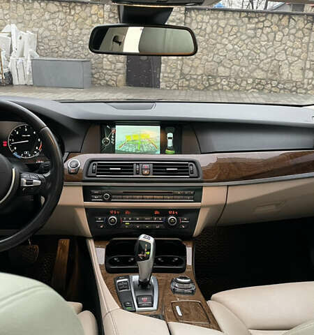 Коричневый БМВ 5 Серия, объемом двигателя 3 л и пробегом 325 тыс. км за 16000 $, фото 7 на Automoto.ua