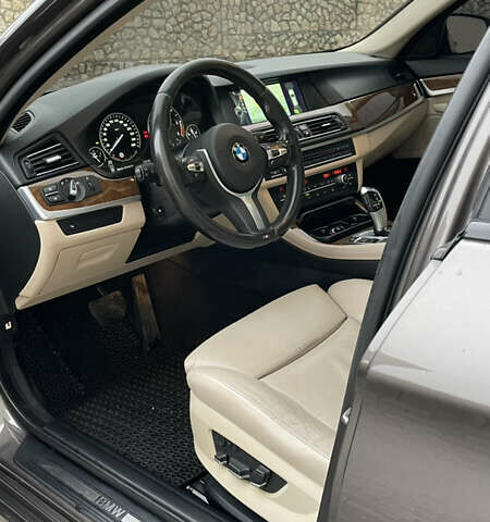 Коричневый БМВ 5 Серия, объемом двигателя 3 л и пробегом 325 тыс. км за 16000 $, фото 4 на Automoto.ua